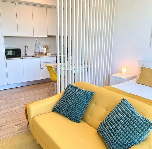 Domus Da Ria - Alboi Iii * 아베이루